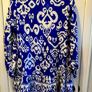 NEW Beautiful Zara printed dress.  Can be worn with heels or sandals!